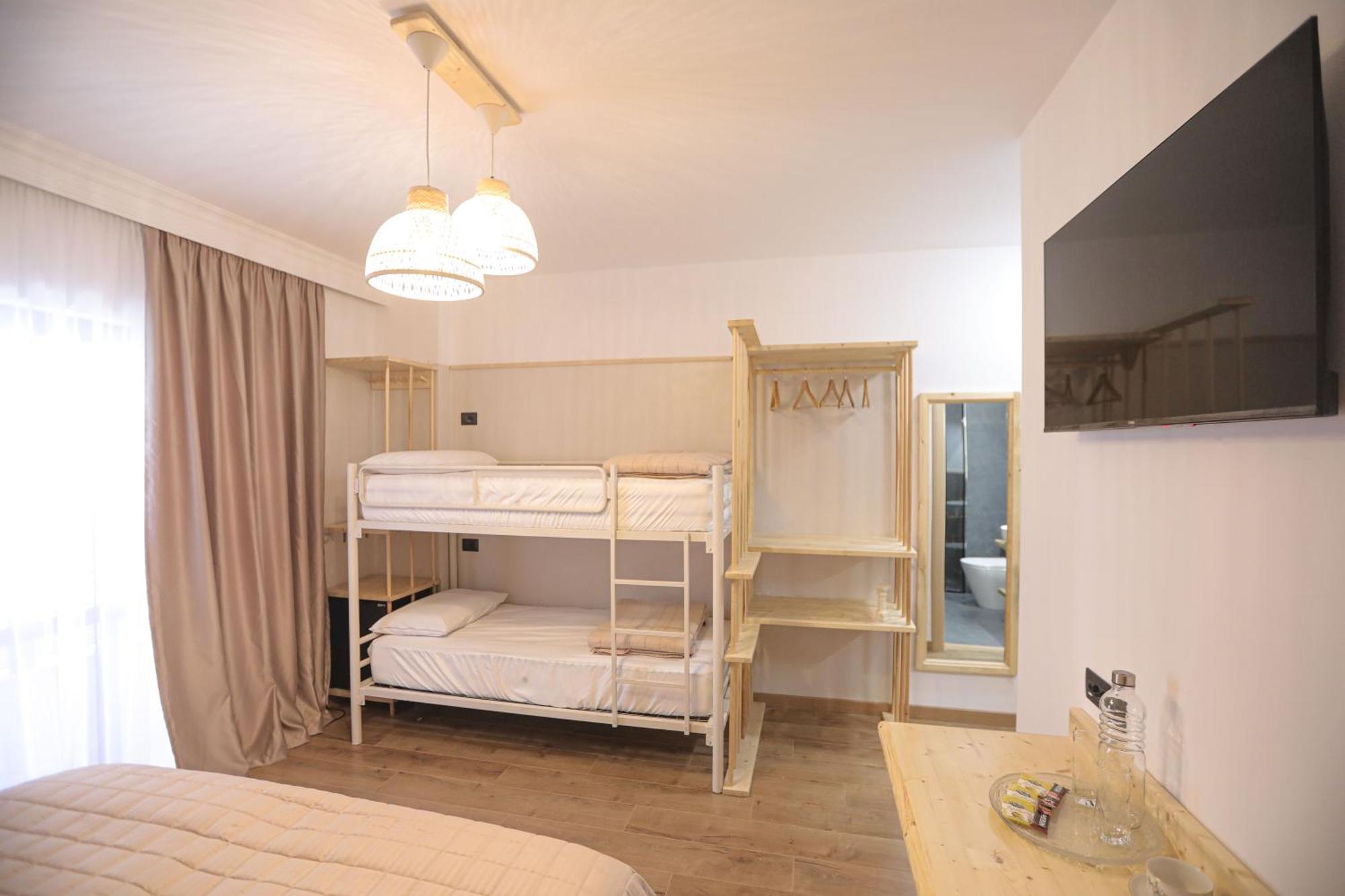 Nidum Harmony Bed and Breakfast Tirana Eksteriør billede